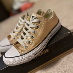 Rose Gold Low Top Converse